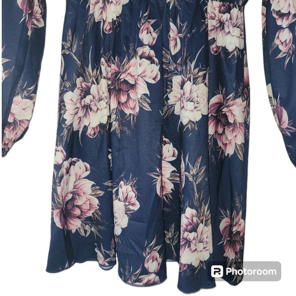 Women's Shein Floral Wrap Dress Size XS Blue - Picture 5 of 10